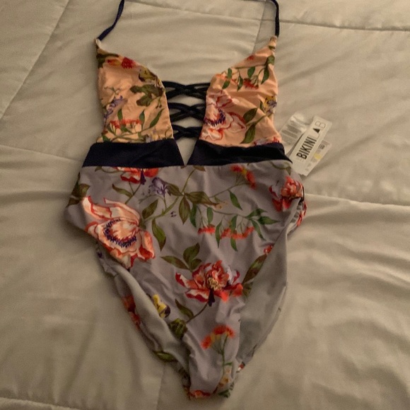 Bikini lab one piece - Picture 3 of 7